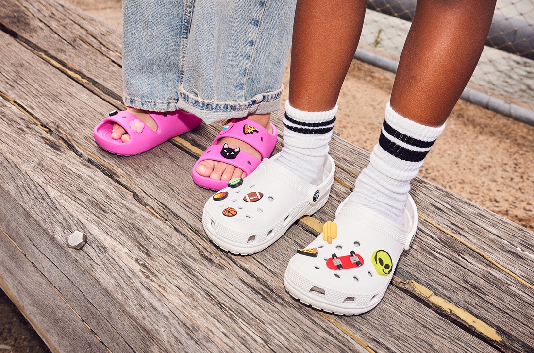 S1_2024_Evergreen_Knee-Down_Group_1958 – Crocs Slides Collection for All-Day Comfort