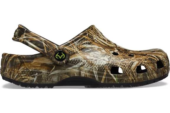 crocs classic clog realtree max-7 camo – Crocs Slides Collection for All-Day Comfort