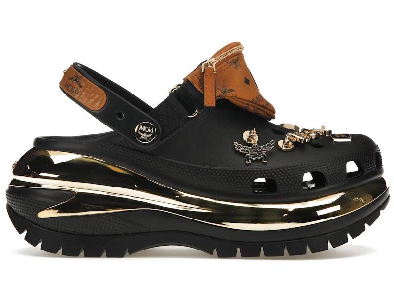 crocs classic mega crush clog mcm belt bag black – Crocs Slides Collection for All-Day Comfort